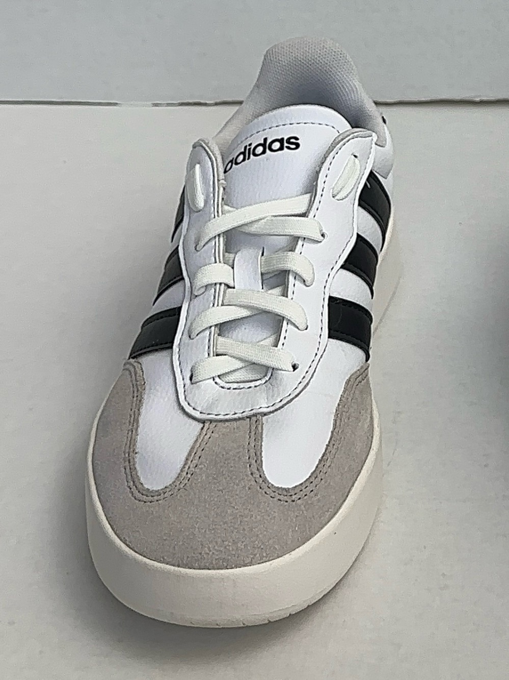 Adidas Barreda T-Toe Sneakers White Suede Lace-Up Shoes Women’s Size 9 - Picture 6 of 13